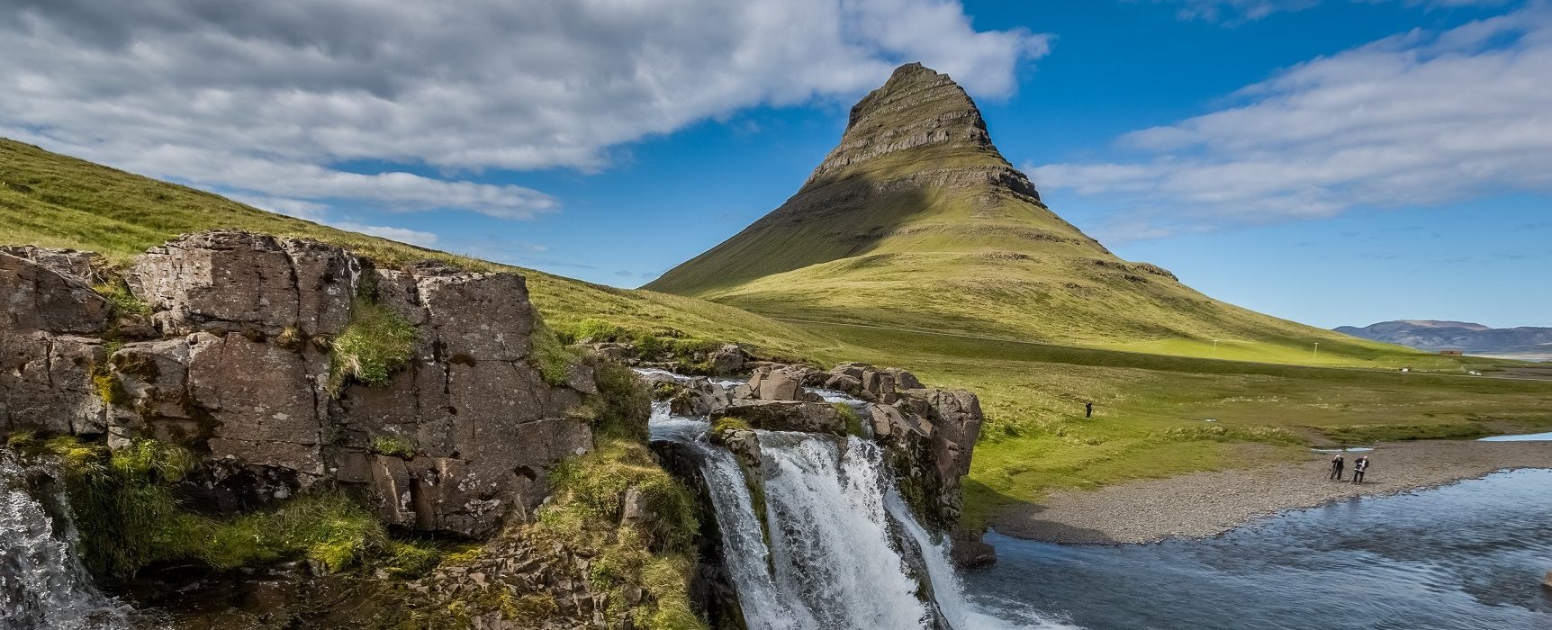 TAILORED GROUPS & LUXURY VACATIONS