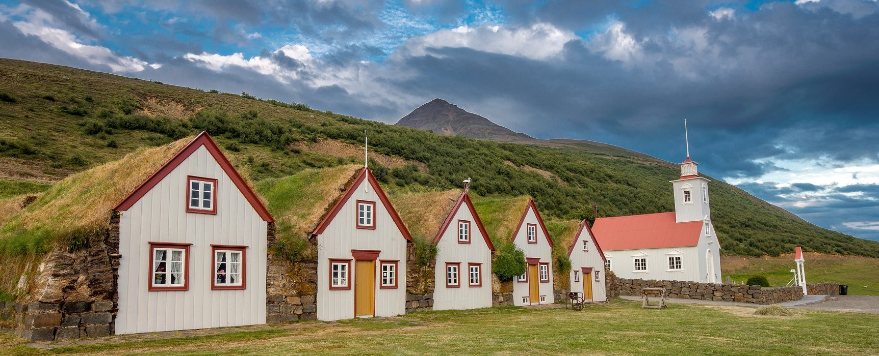 TAILORED GROUPS & LUXURY VACATIONS